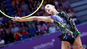 aa q kiroi bogatyreva alexandra aus ph simone ferraro sfa05413 copia